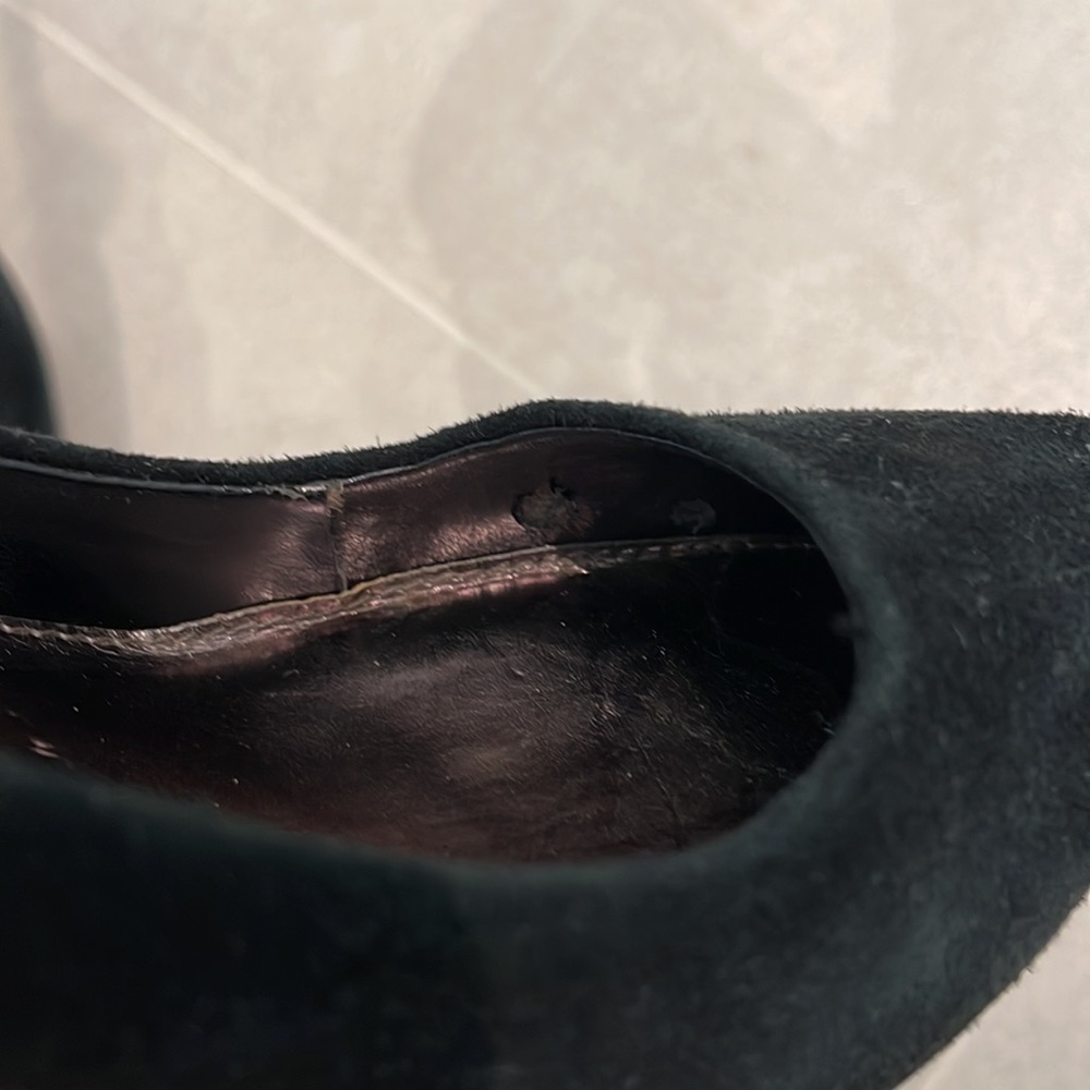 Steve Madden women size 5.5 black suede alike closed shoes kitten heel - Picture 14 of 15